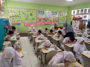 Murid SDIA 2 Pasar Minggu