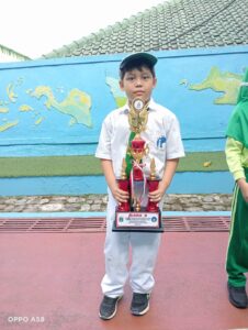 Azril Marchio Rahandika Raih Juara 2 Bulu Tangkis
