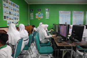 Lab Komputer SDIA 2 Pasar Minggu 