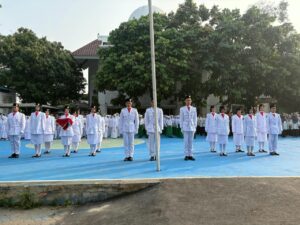 Upacara HUT Kemerdekaan Indonesia ke-81 di Kampus Pejaten