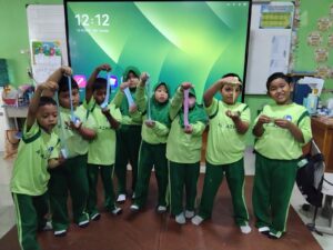 Fun Experiment Making Slime, Belajar Sains Jadi Seru!