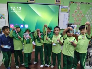 Fun Experiment Making Slime, Belajar Sains Jadi Seru!